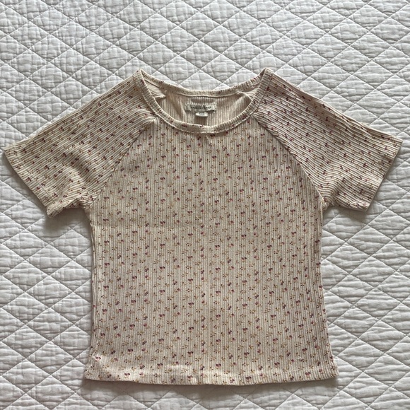American Eagle Outfitters Tops - American Eagle Cream with Flower  Patterned Shirt